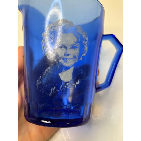Vntg Shirley Temple Cobalt Blue Glass Creamer Small Milk Pitcher 30s Depression - Picture 2 of 7